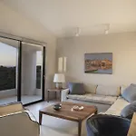 Aethrion Boutique Homes Kato Daratso