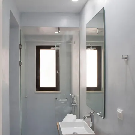 Aethrion Boutique Homes