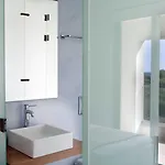 Aethrion Boutique Homes Apartment *