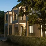 Aethrion Boutique Homes 公寓 *