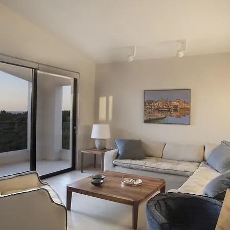Aethrion Boutique Homes Kato Daratso