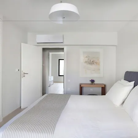 Aethrion Boutique Homes Apartment *